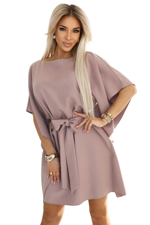 287-37 SOFIA Sukienka motyl z wiązaniem w pasie - MOCHA MOUSSE 287-37 SOFIA Sukienka motyl z wiązaniem w pasie - MOCHA MOUSSE